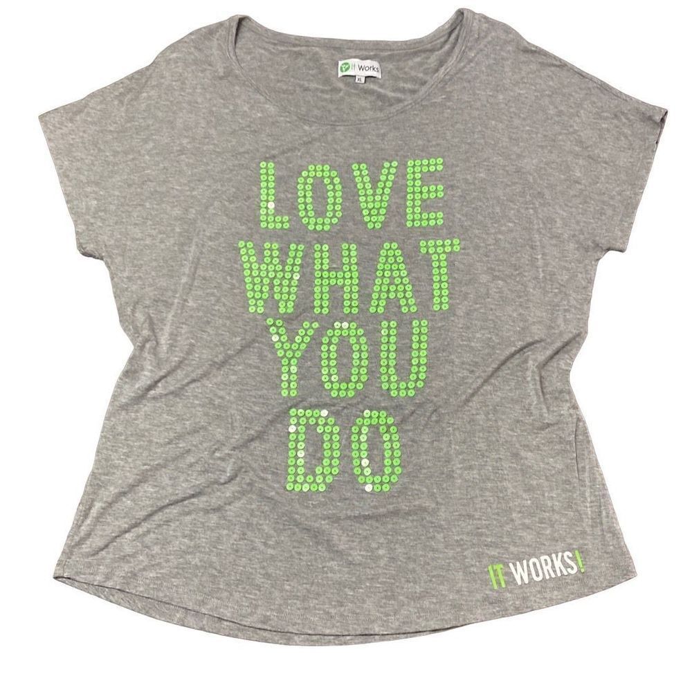 It Works! Short Sleeve Grey T Shirt Size XL